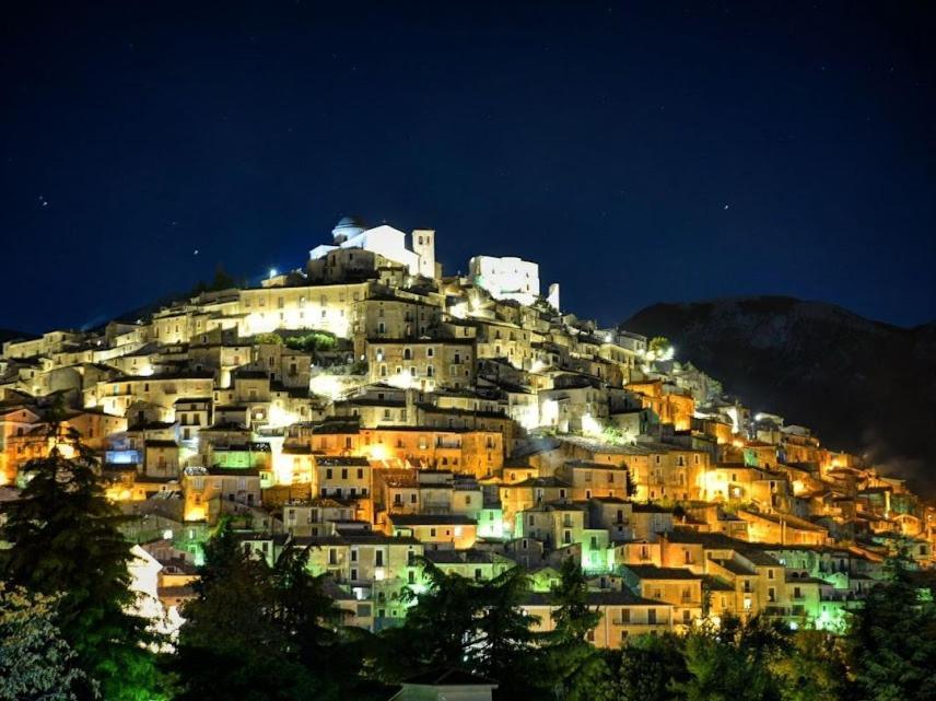 Apartamento Il Nibbio - Soffitta Delle Ginestre Morano Calabro Exterior foto